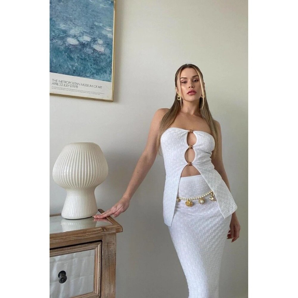Runaway The Label Taya Maxi Skirt White Textured Jersey - Picture 4 of 7